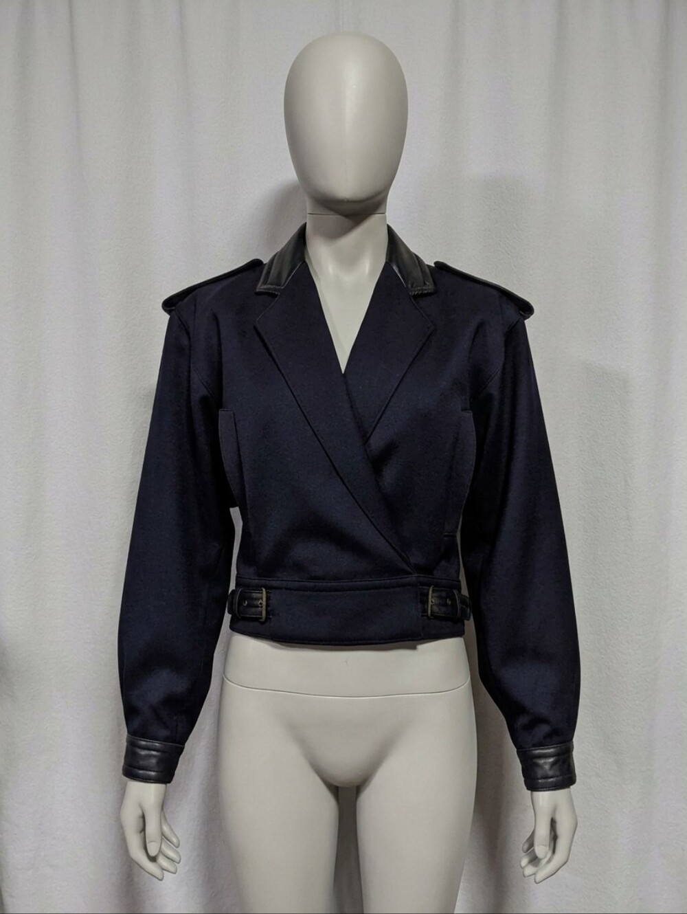 Neiman Marcus Escada Navy Wool Wrap Crop Blazer Leather Natutal Fiber Vintage